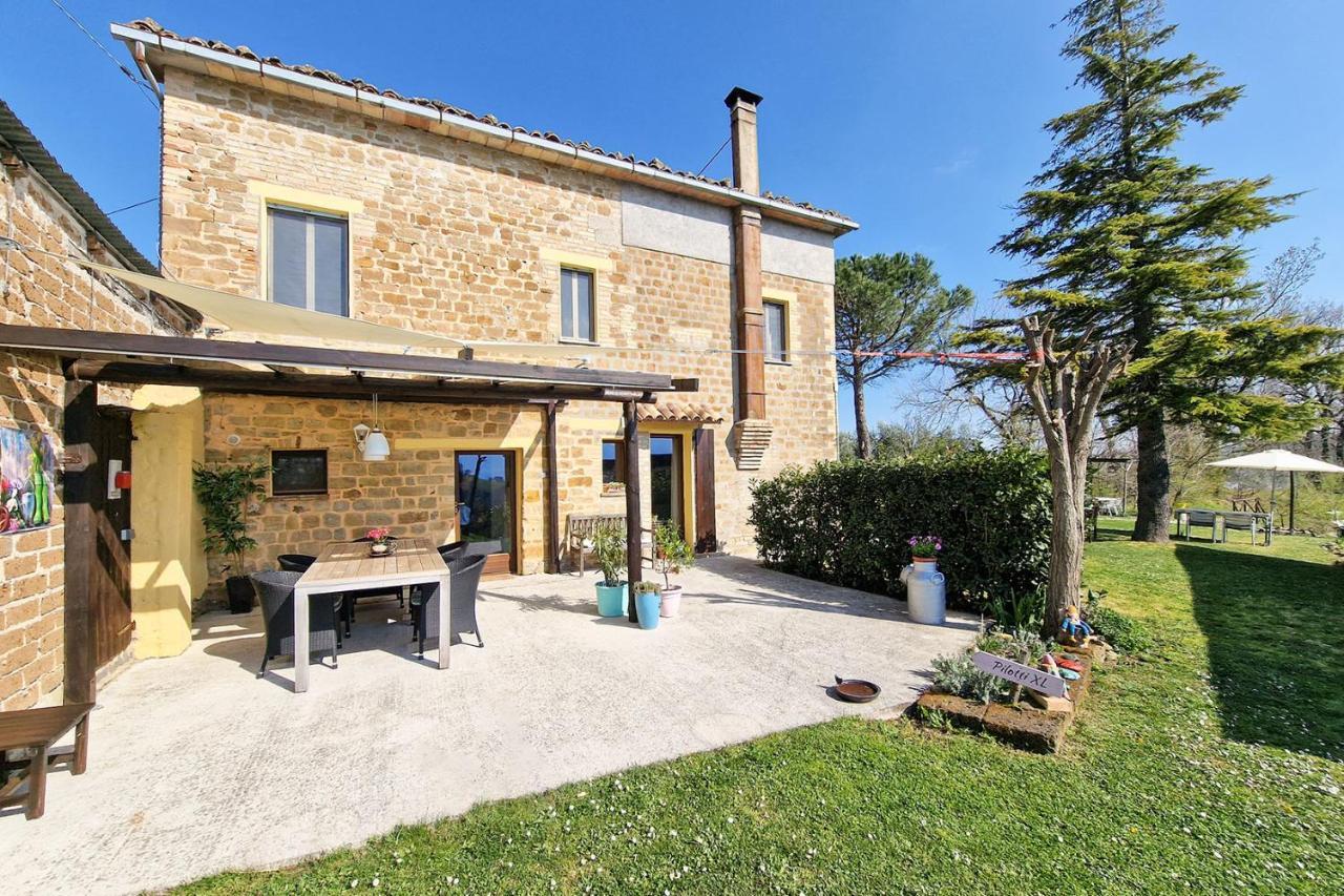 Villa Pilotti Country House Penna San Giovanni Esterno foto